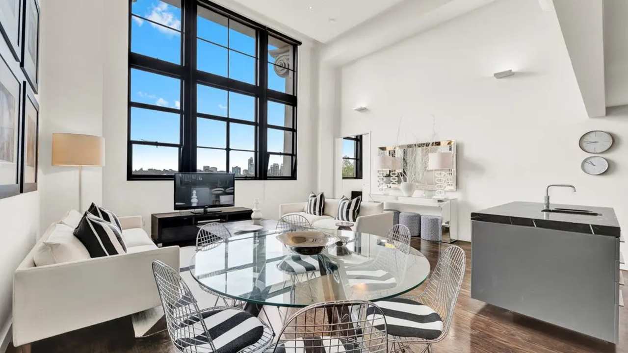 Furnished room with own bathroom