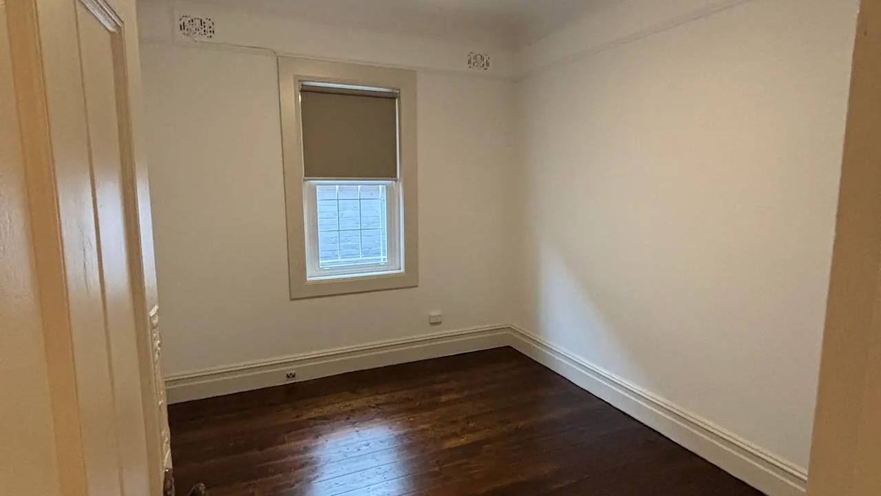 Whole property with 4 rooms for rent