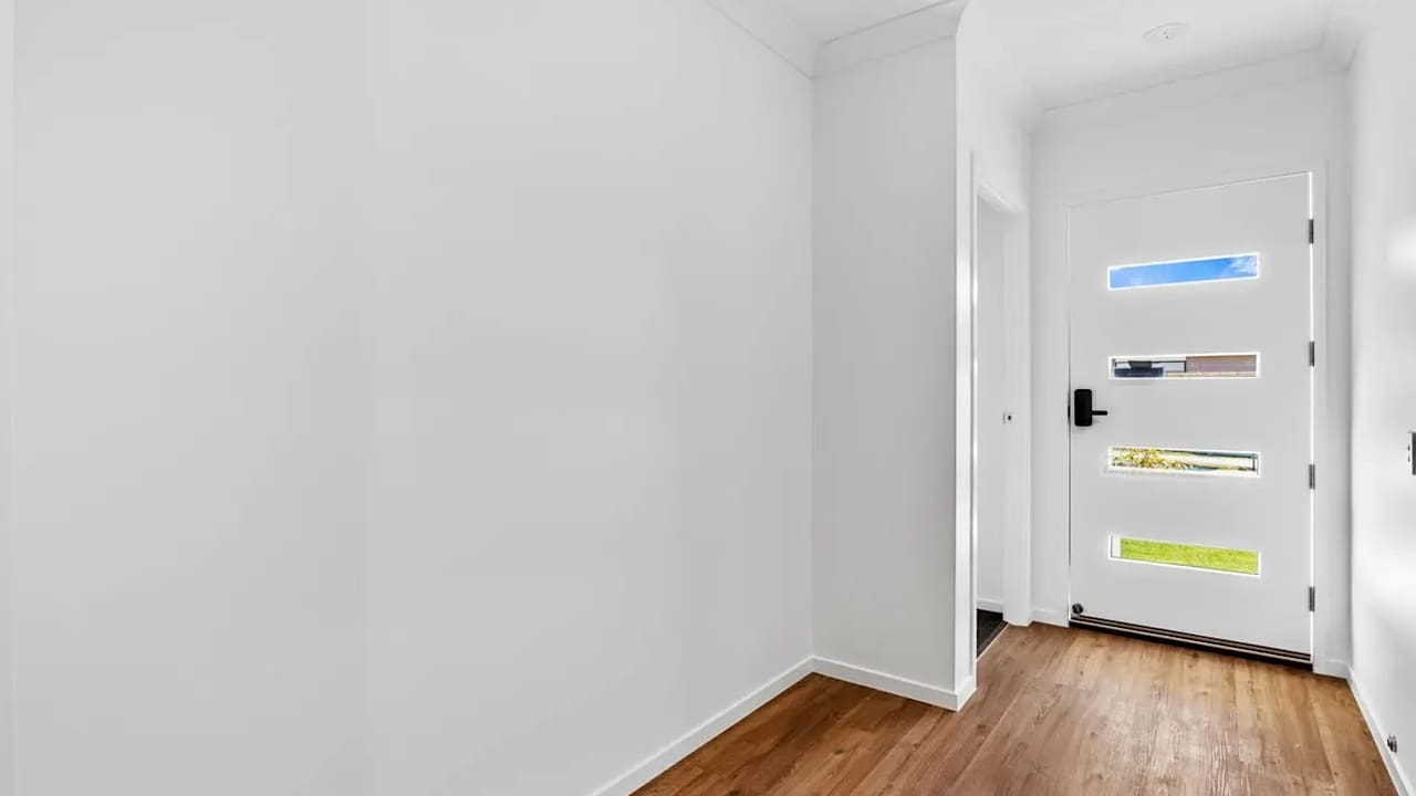 Furnished room with ensuite in a share house