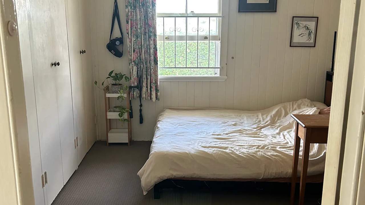 Unfurnished room in a share house