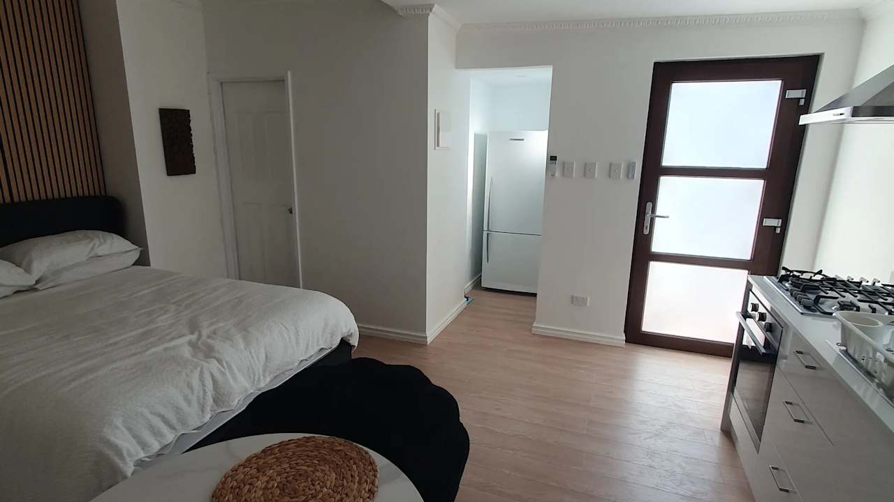 Furnished room studio flat for rent