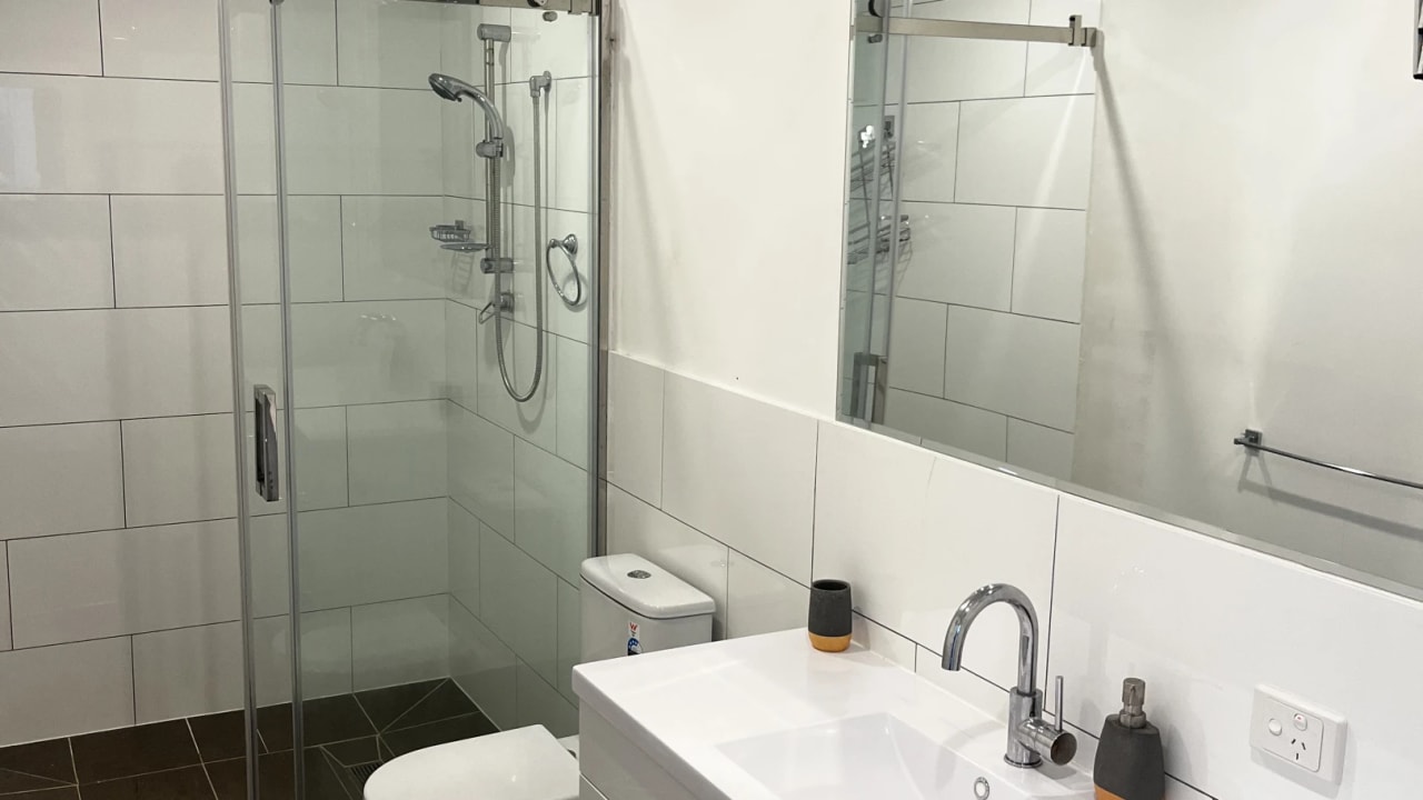 Furnished room with own bathroom