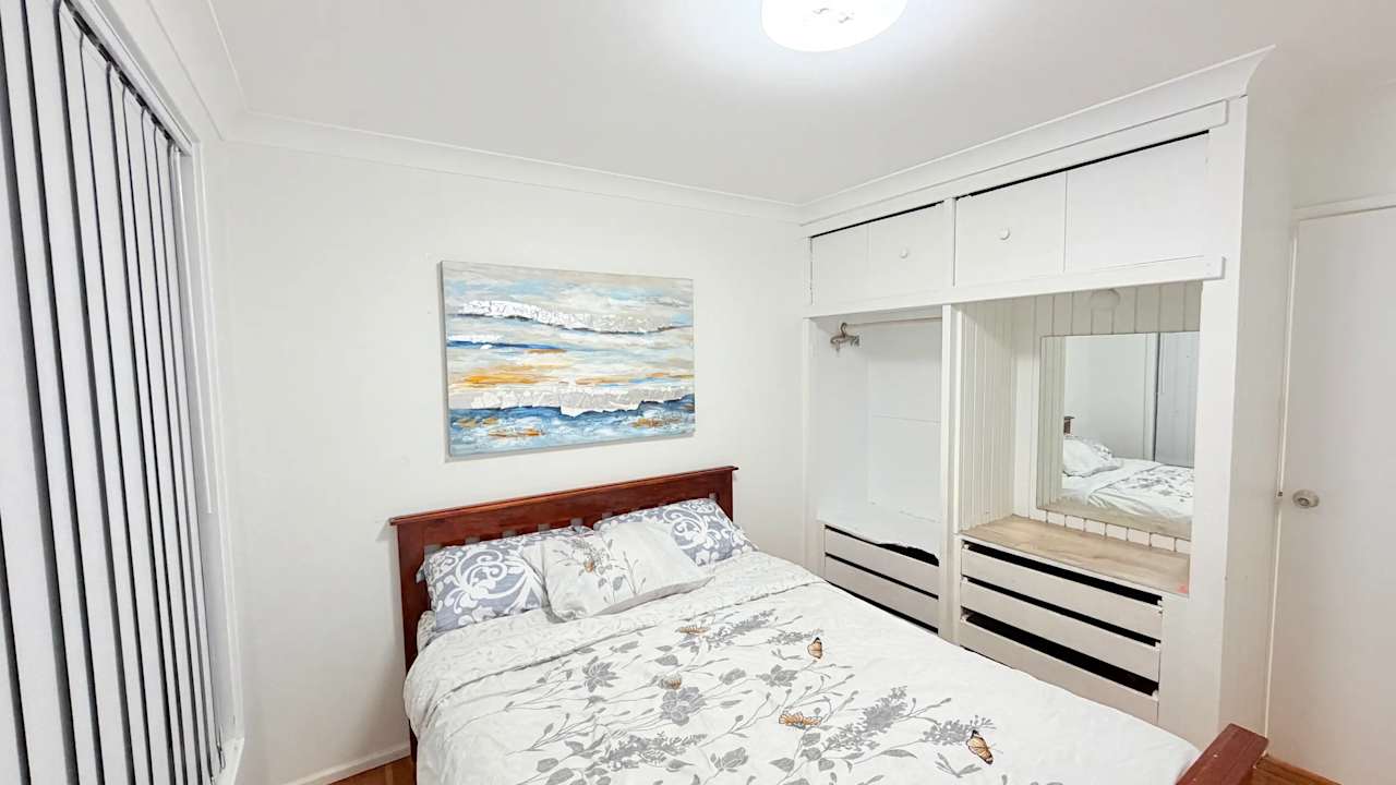 Unfurnished room in a share house