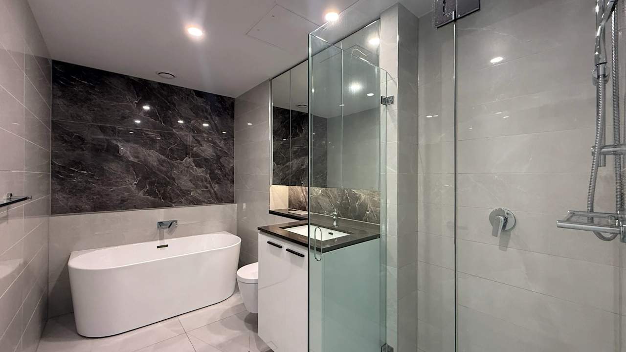 Whole property with 2 rooms for rent