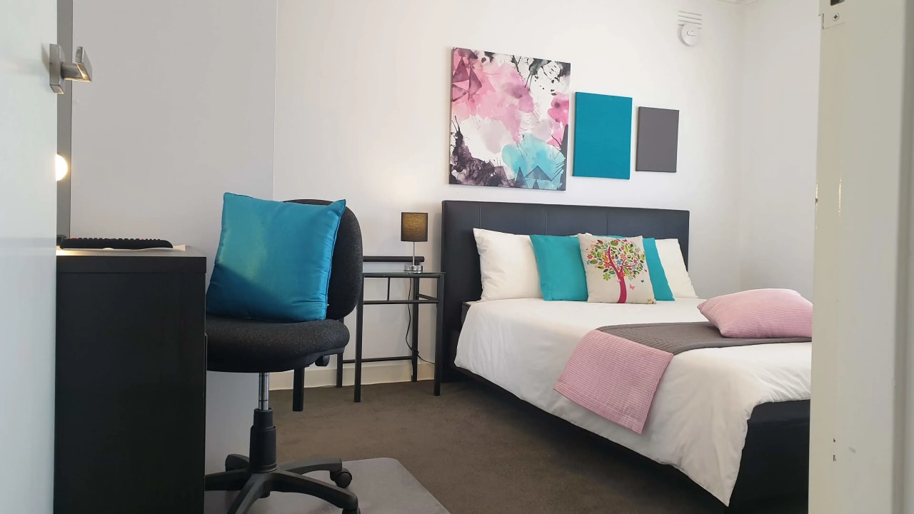 Furnished room in a share house
