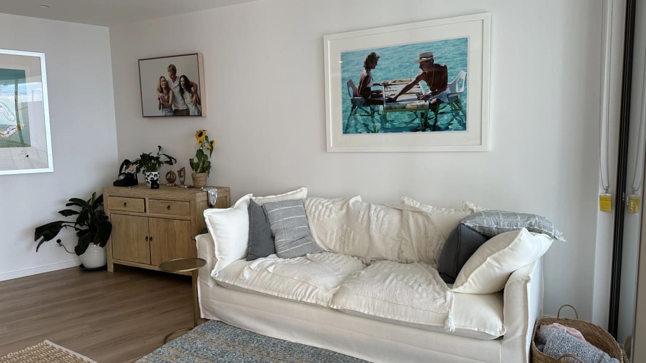 Furnished room with own bathroom