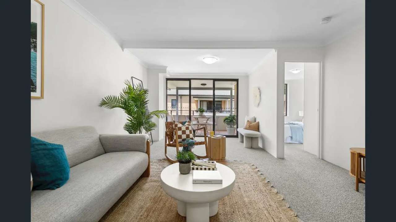 Whole property with 2 rooms for rent