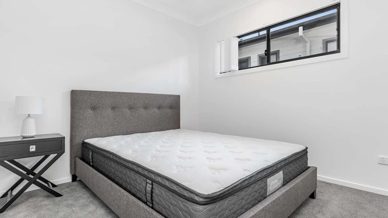 Furnished room studio flat for rent