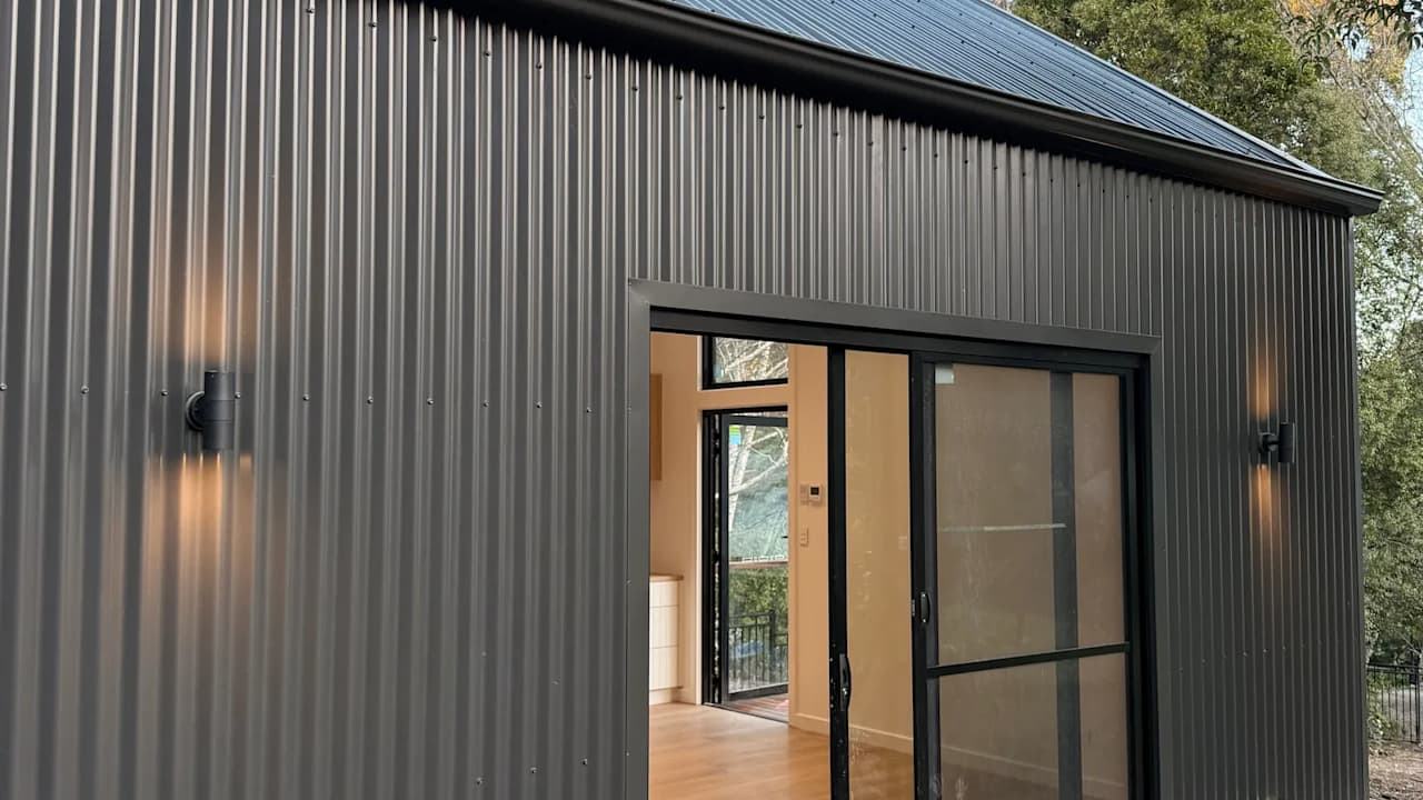 Room granny flat for rent
