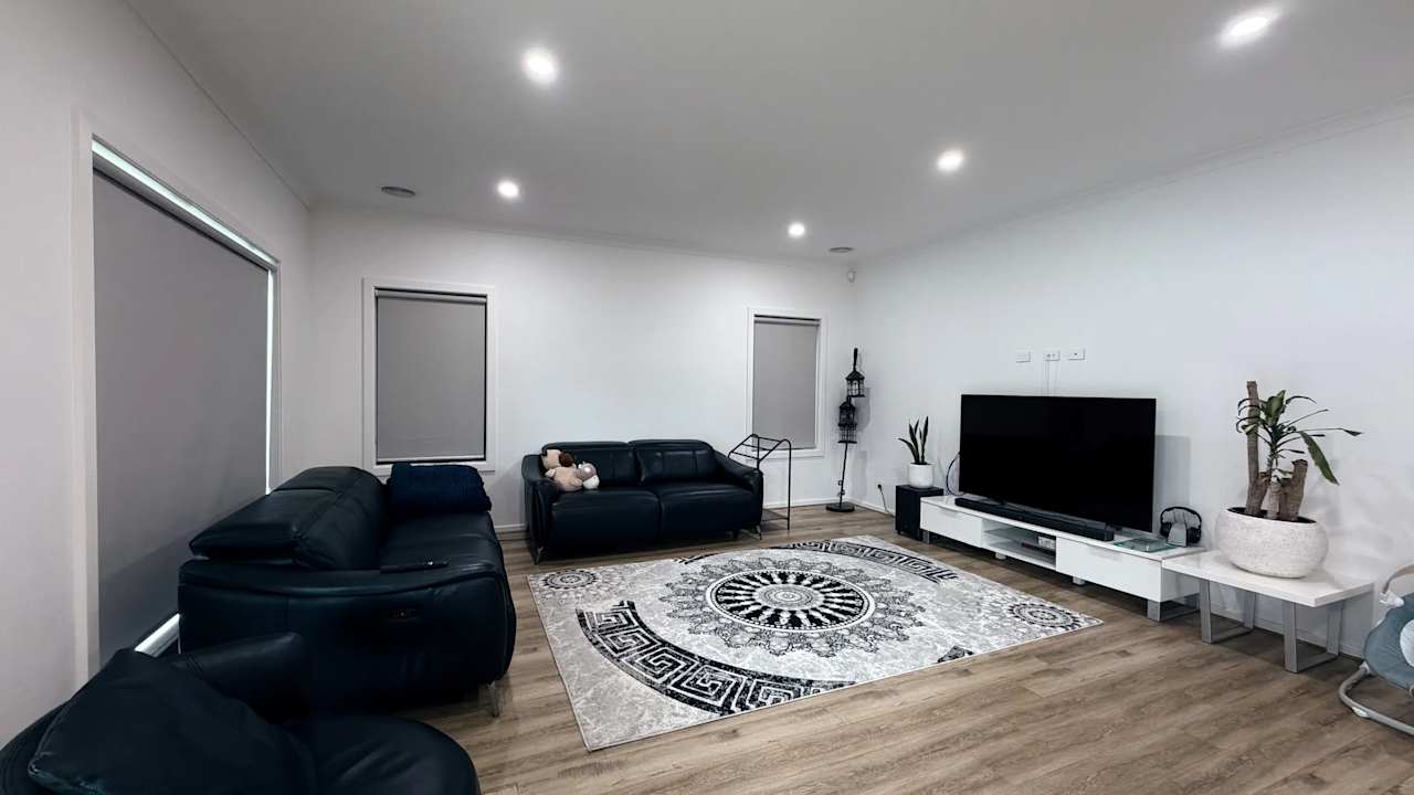 Furnished room with ensuite in a share house