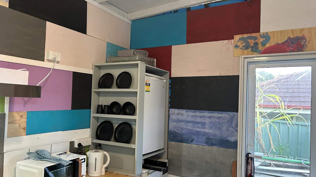 Furnished room studio flat for rent