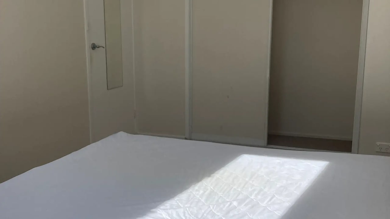 Unfurnished room in a flatshare