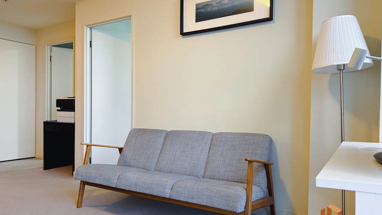Furnished room with own bathroom