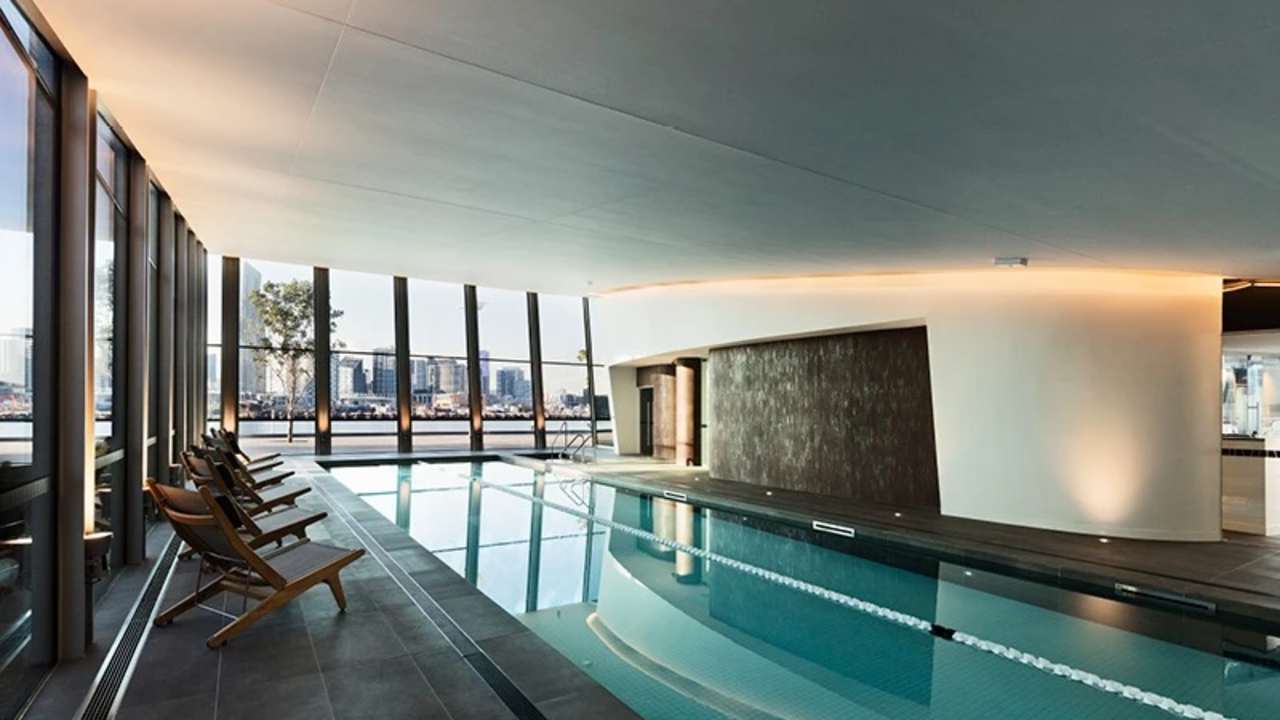 Unfurnished room with own bathroom