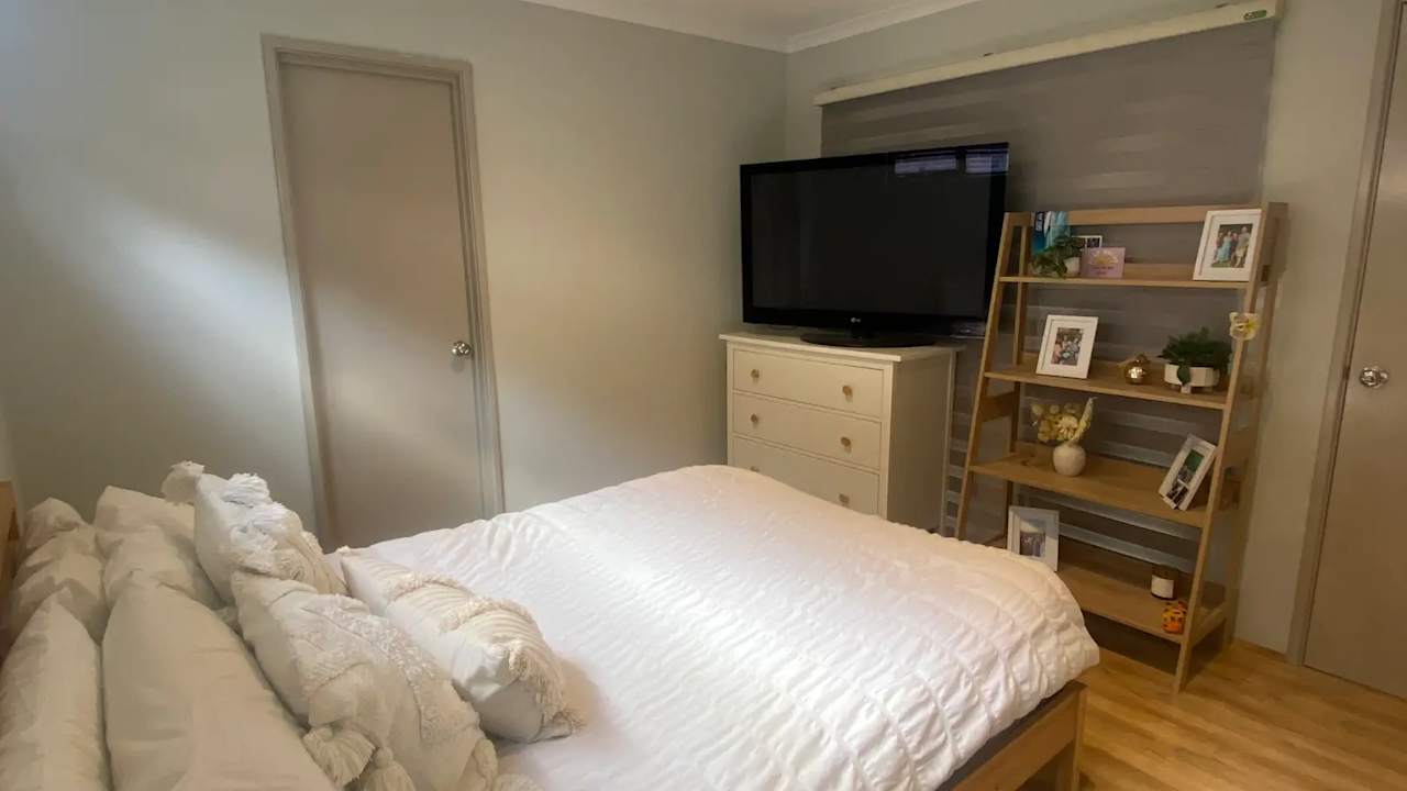 Furnished room with ensuite in a share house