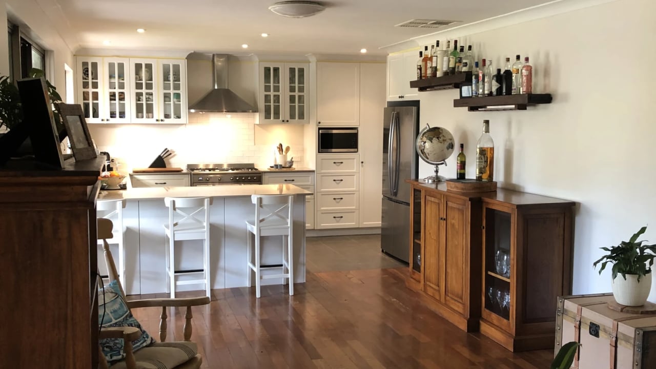 Room in a share house