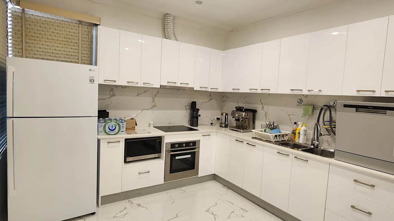 Whole property with 2 rooms for rent