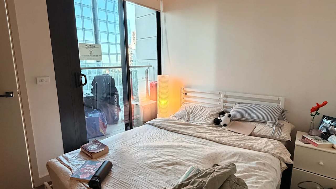 Furnished room with own bathroom