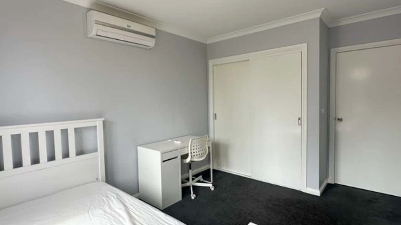 Furnished room with ensuite in a share house