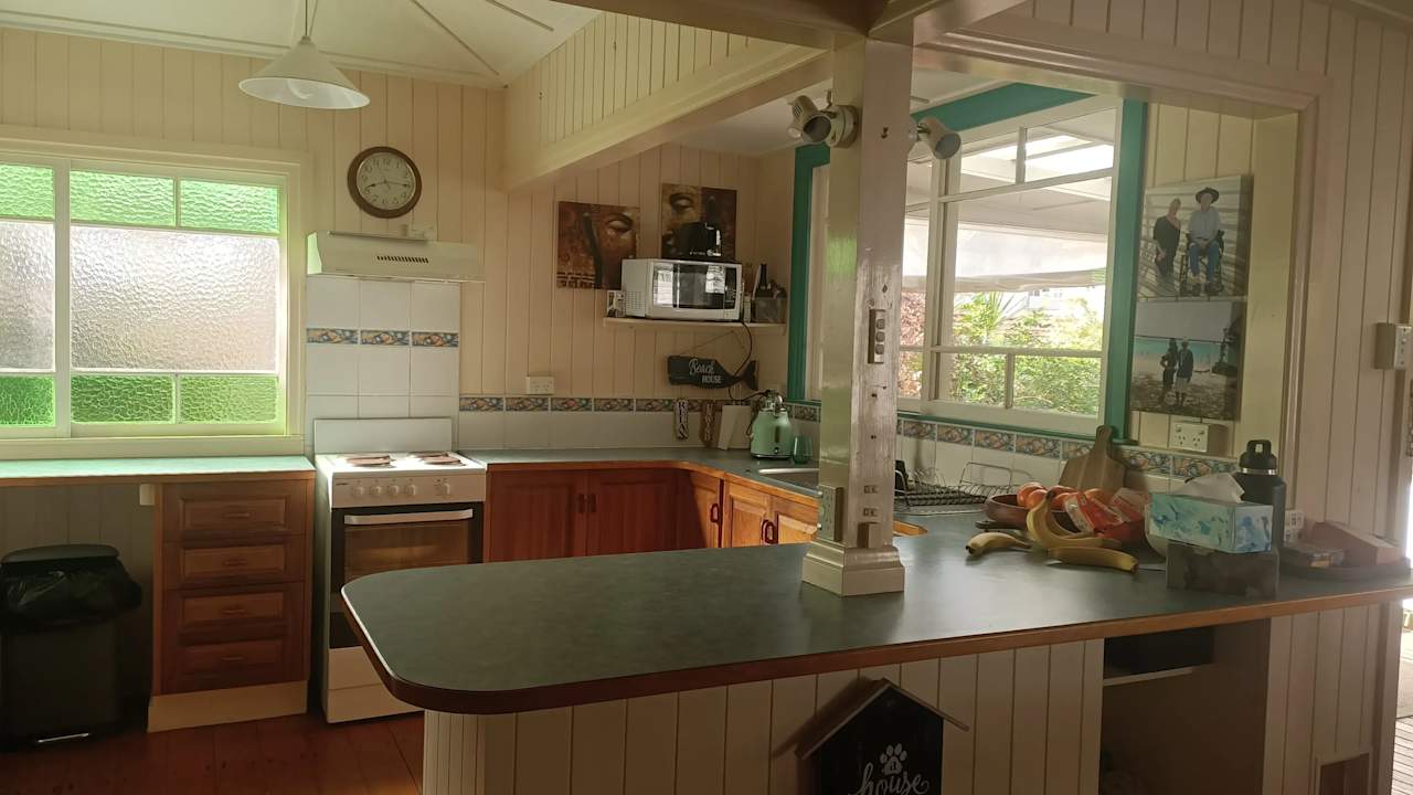 Whole property with 3 rooms for rent