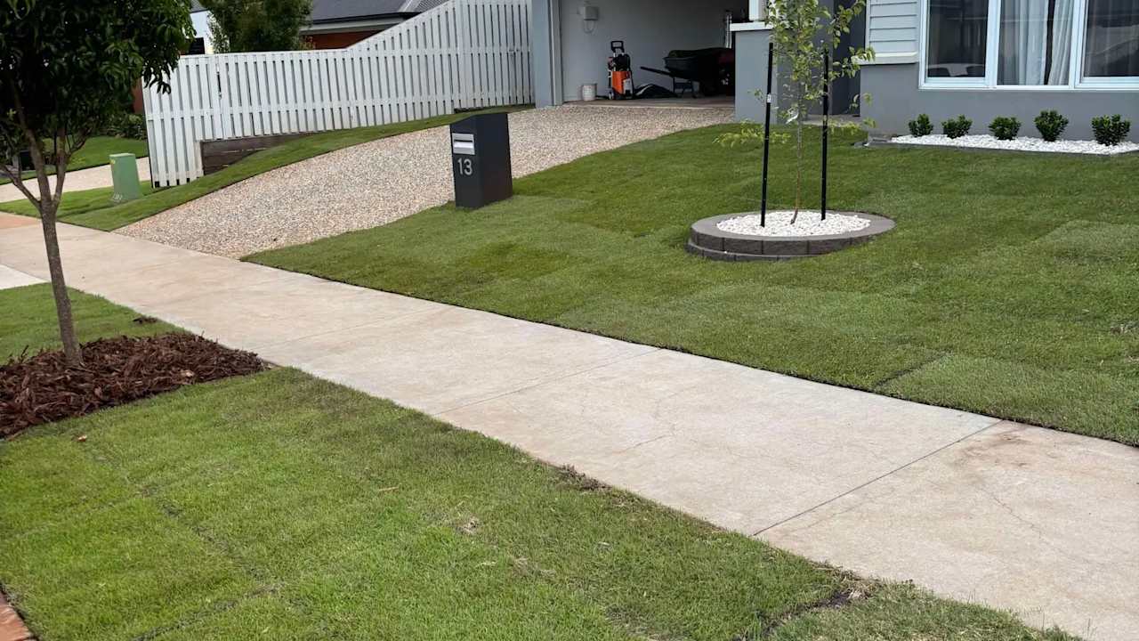 Unfurnished room in a share house