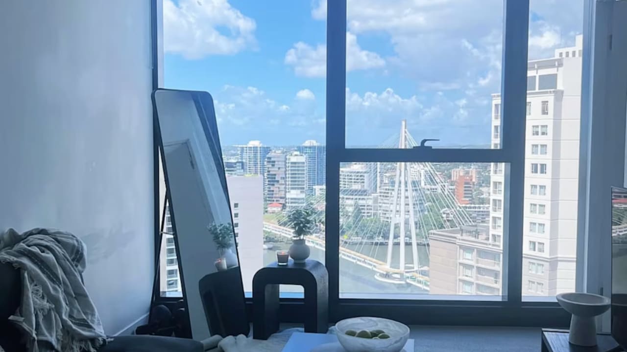 Whole property with 2 rooms for rent