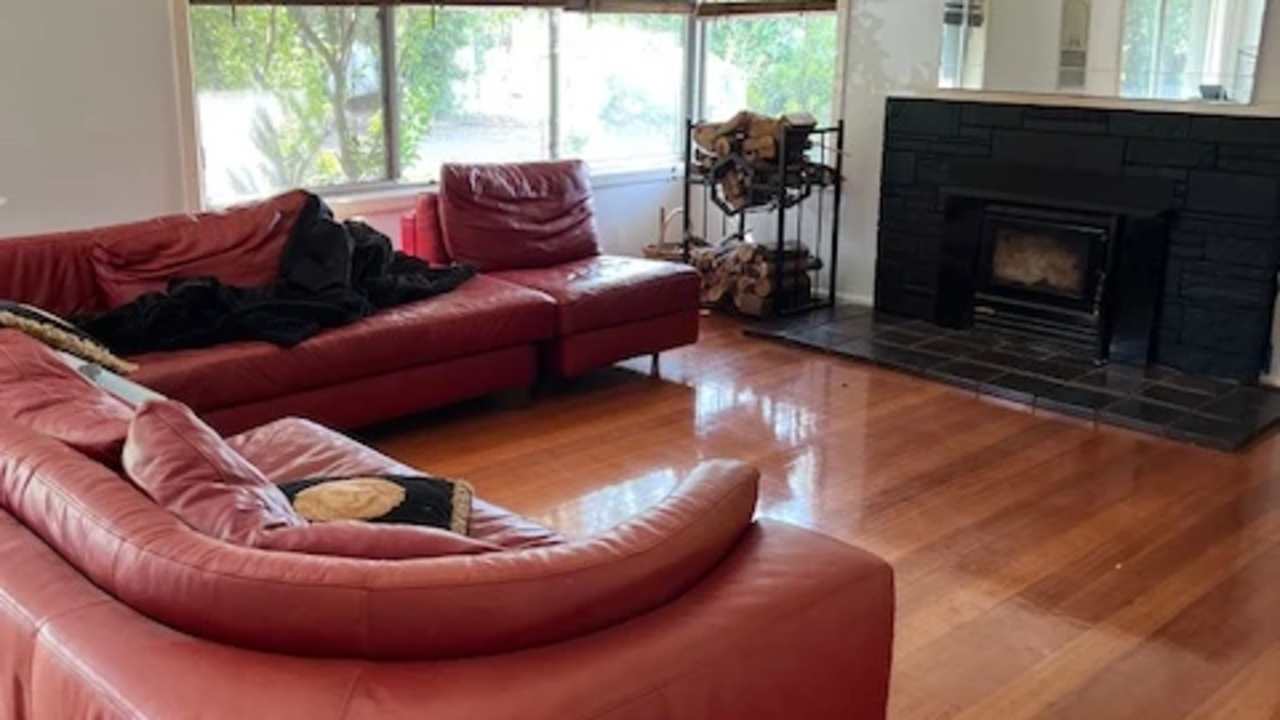 Room in a share house