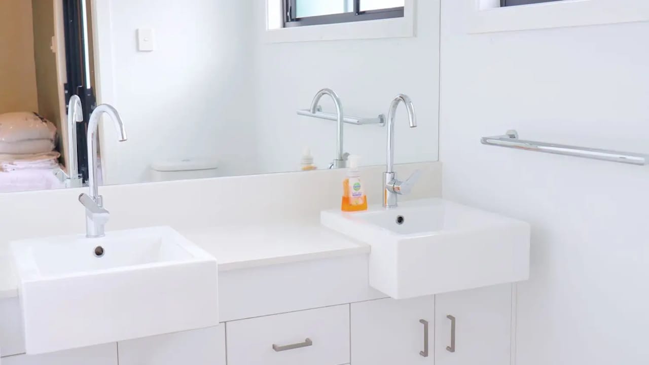 Furnished room studio flat for rent