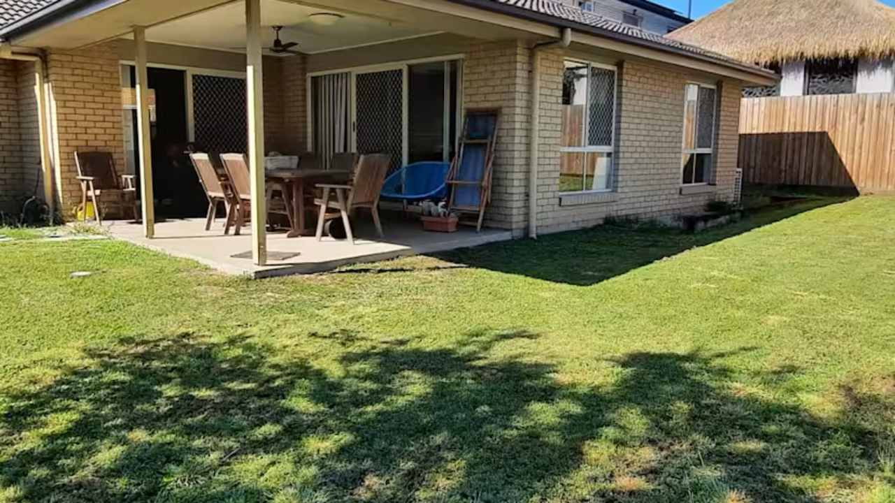 Whole property with 4 rooms for rent