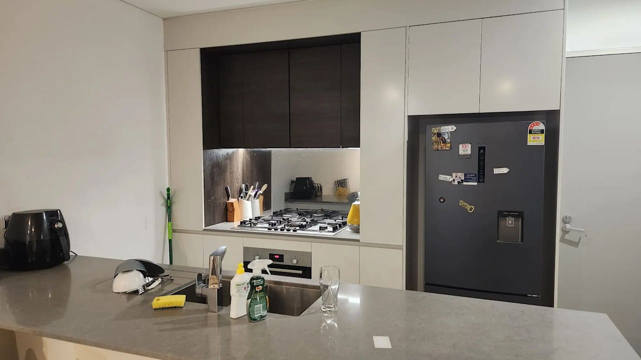 Furnished room in a flatshare