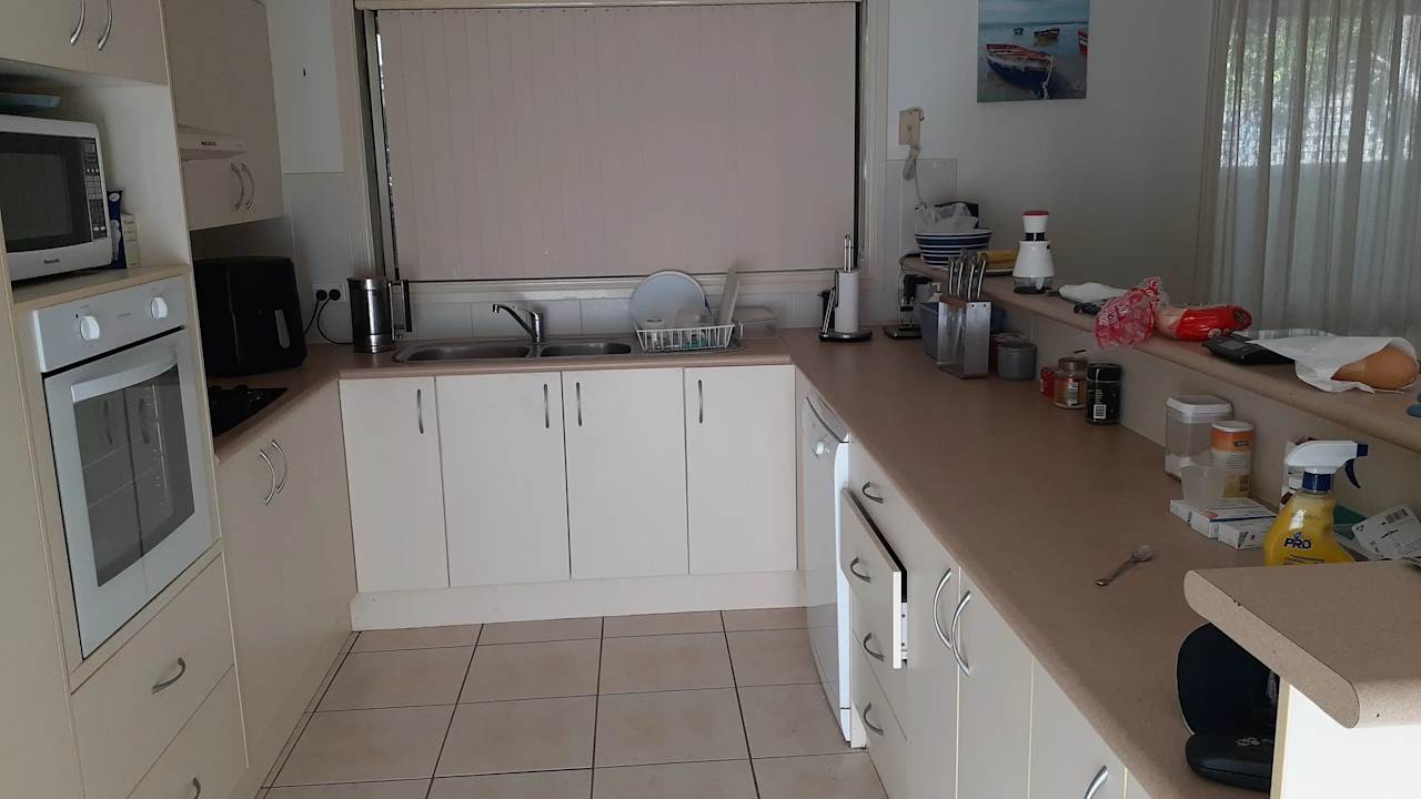 Unfurnished room in a share house