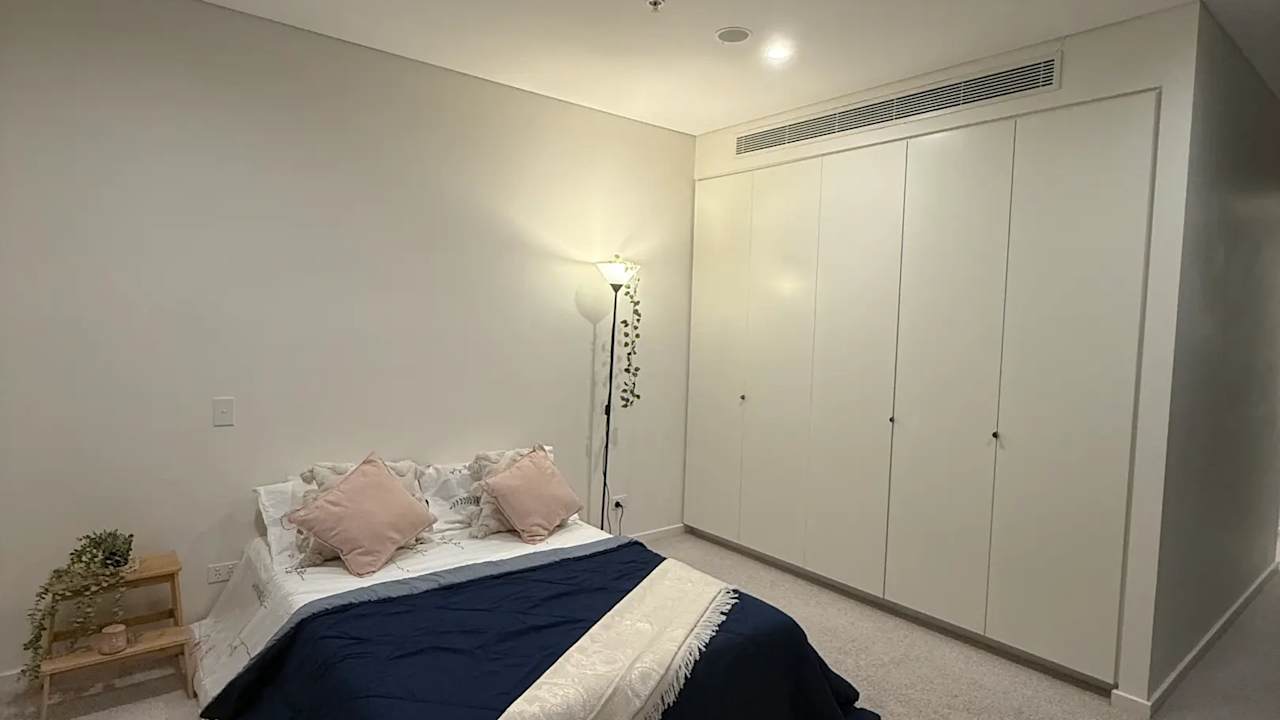 Room with ensuite in a flatshare