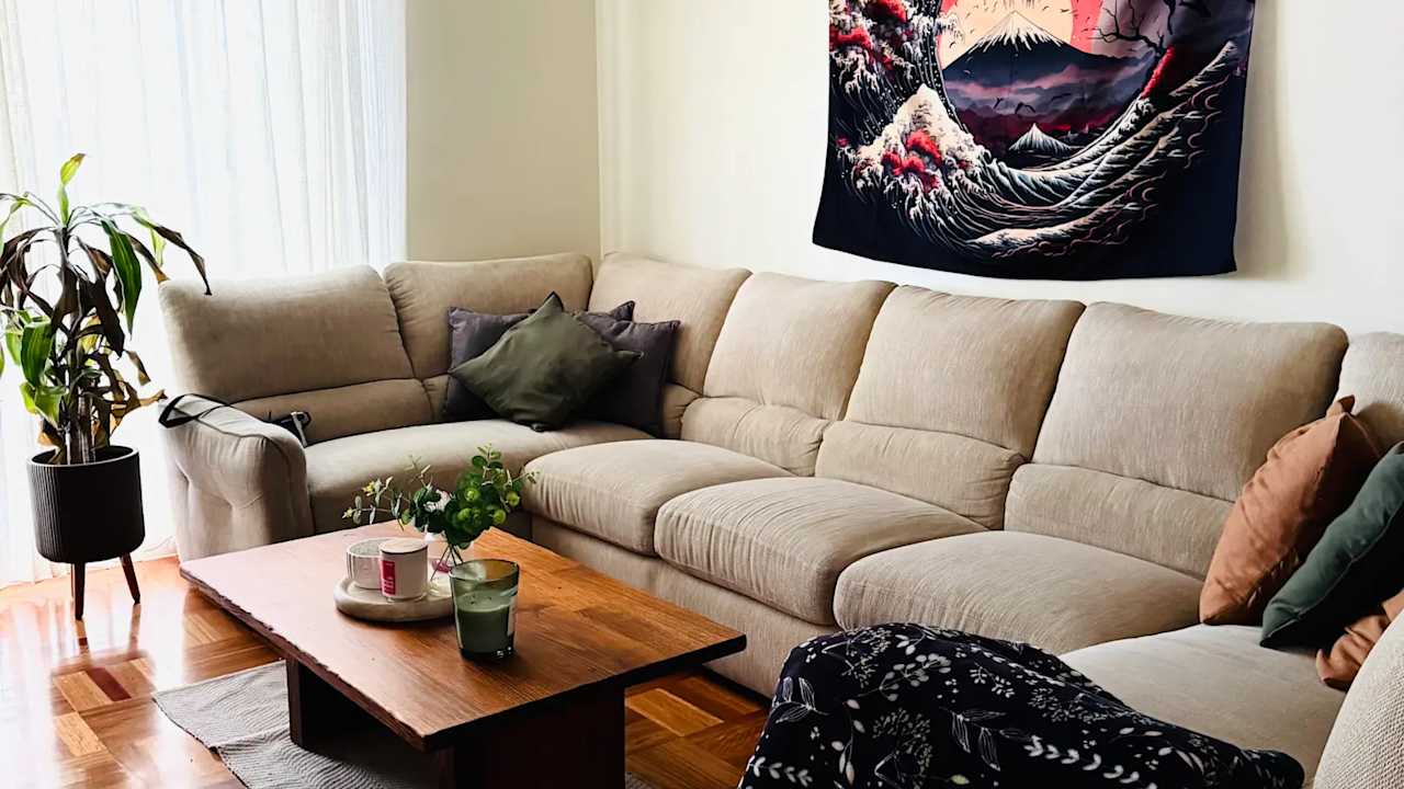 Room in a share house