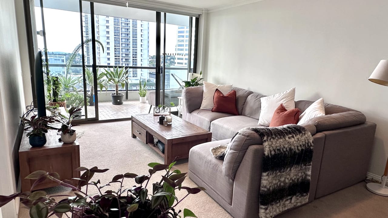 Whole property with 2 rooms for rent