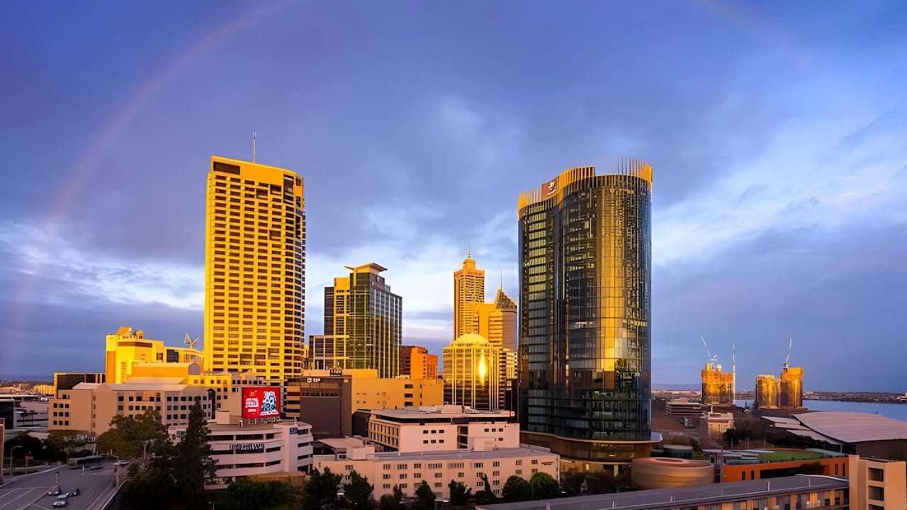 Furnished room with ensuite in a flatshare