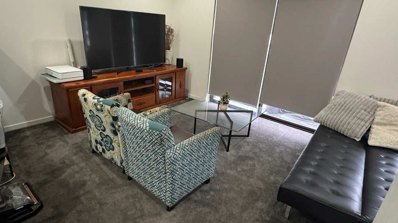 Furnished room with own bathroom