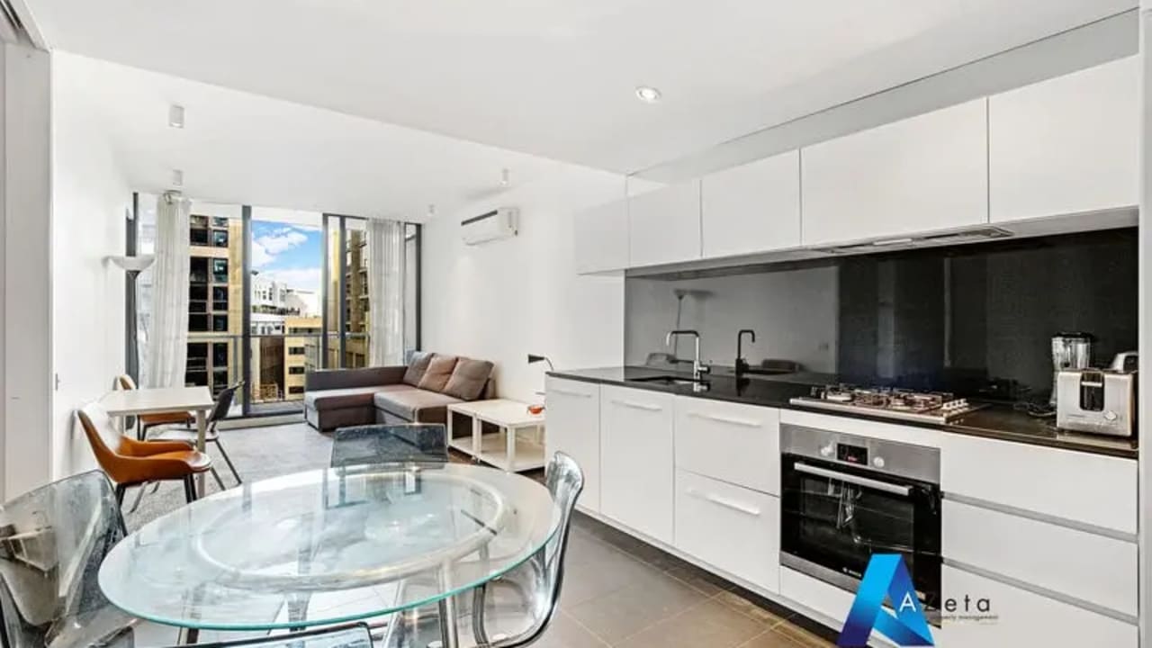Furnished room in a flatshare