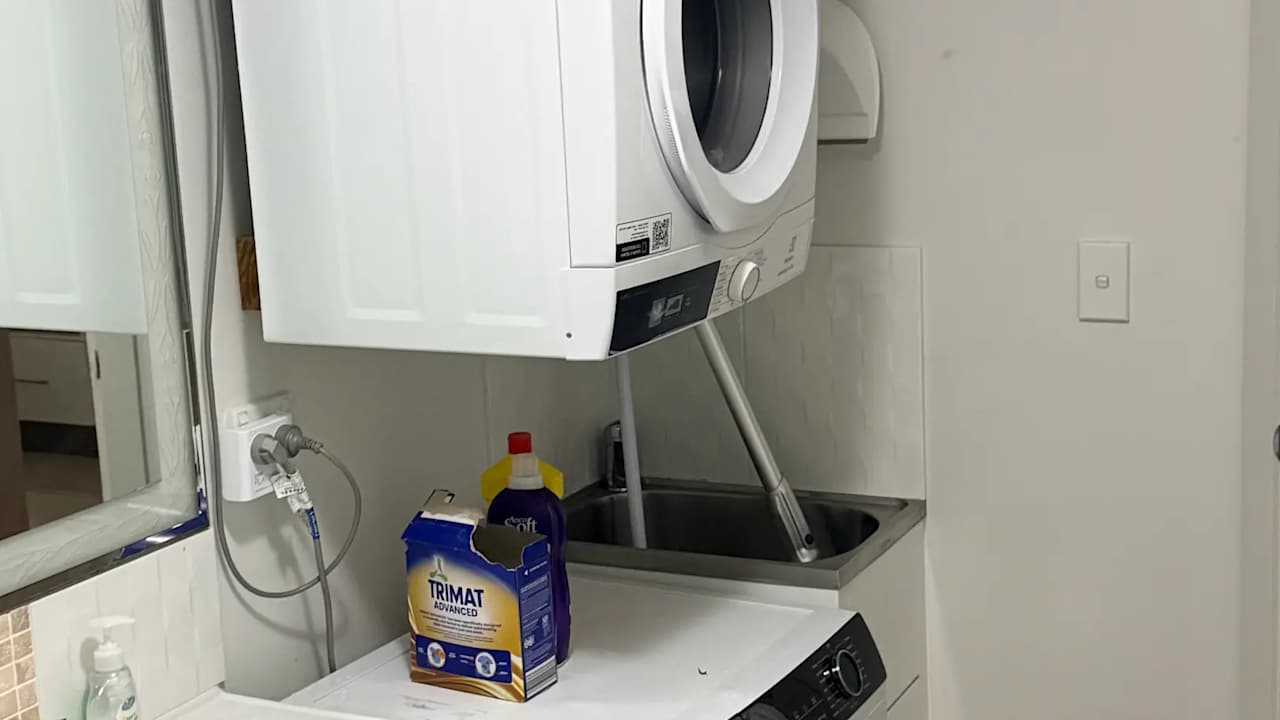 Furnished room with own bathroom