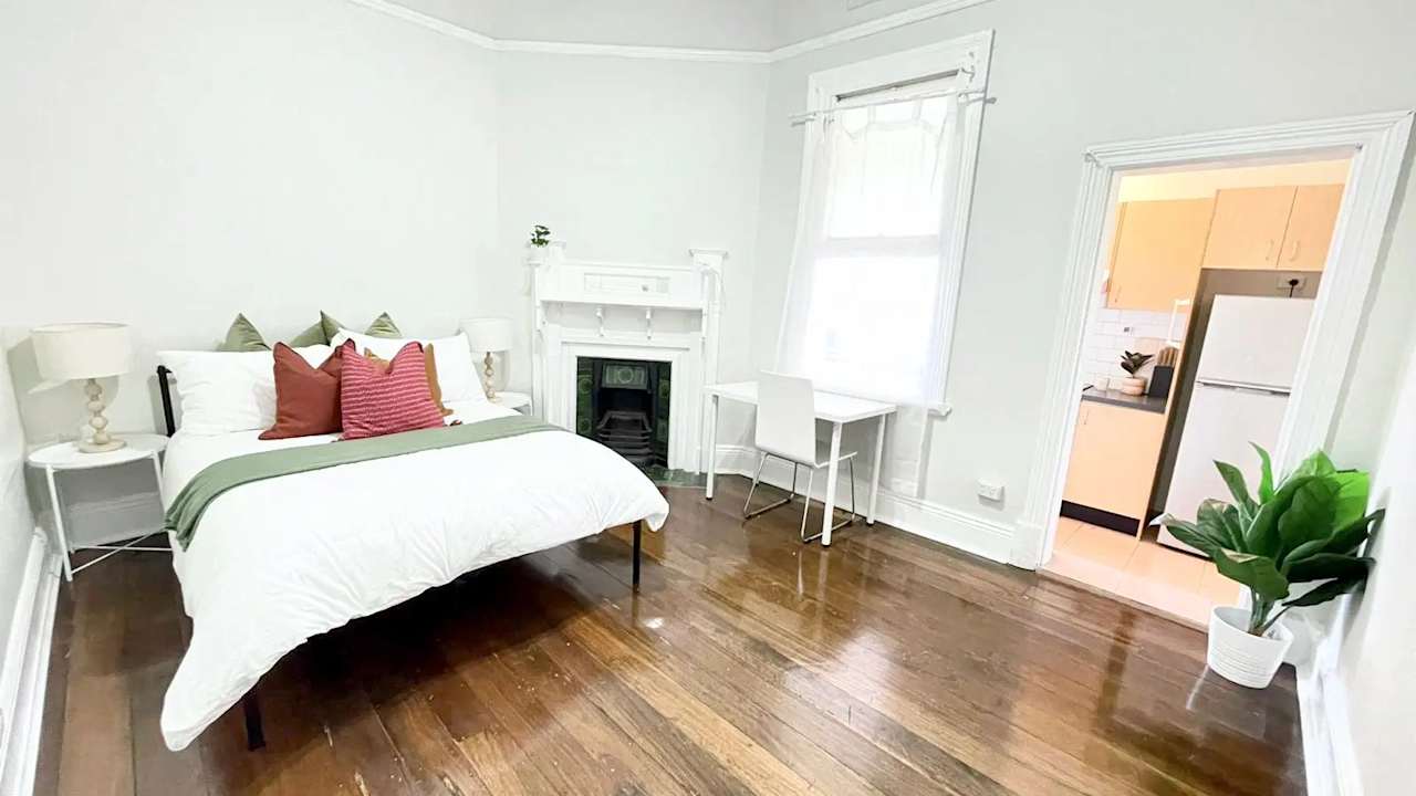 Room studio flat for rent