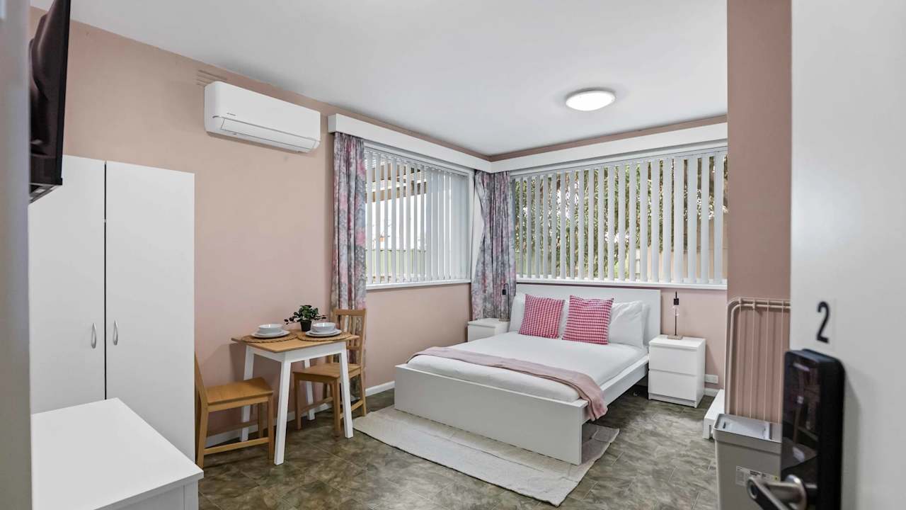 Furnished room with ensuite in a share house