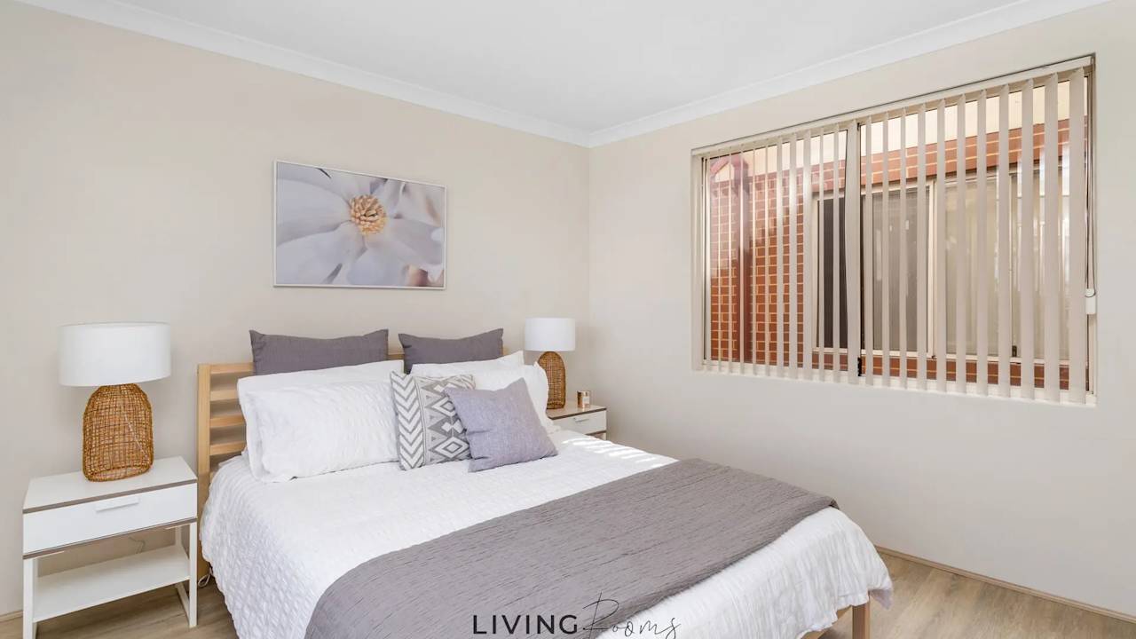 Furnished room with ensuite in a share house