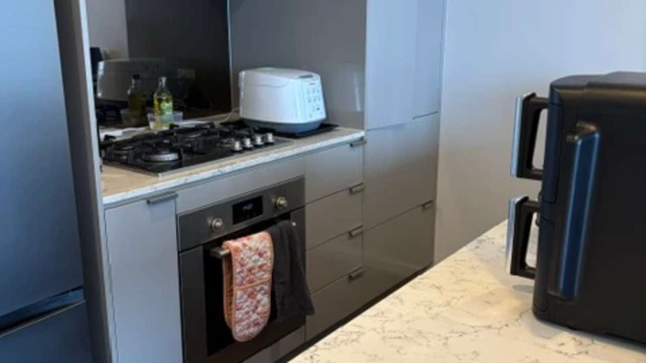 Unfurnished room with own bathroom