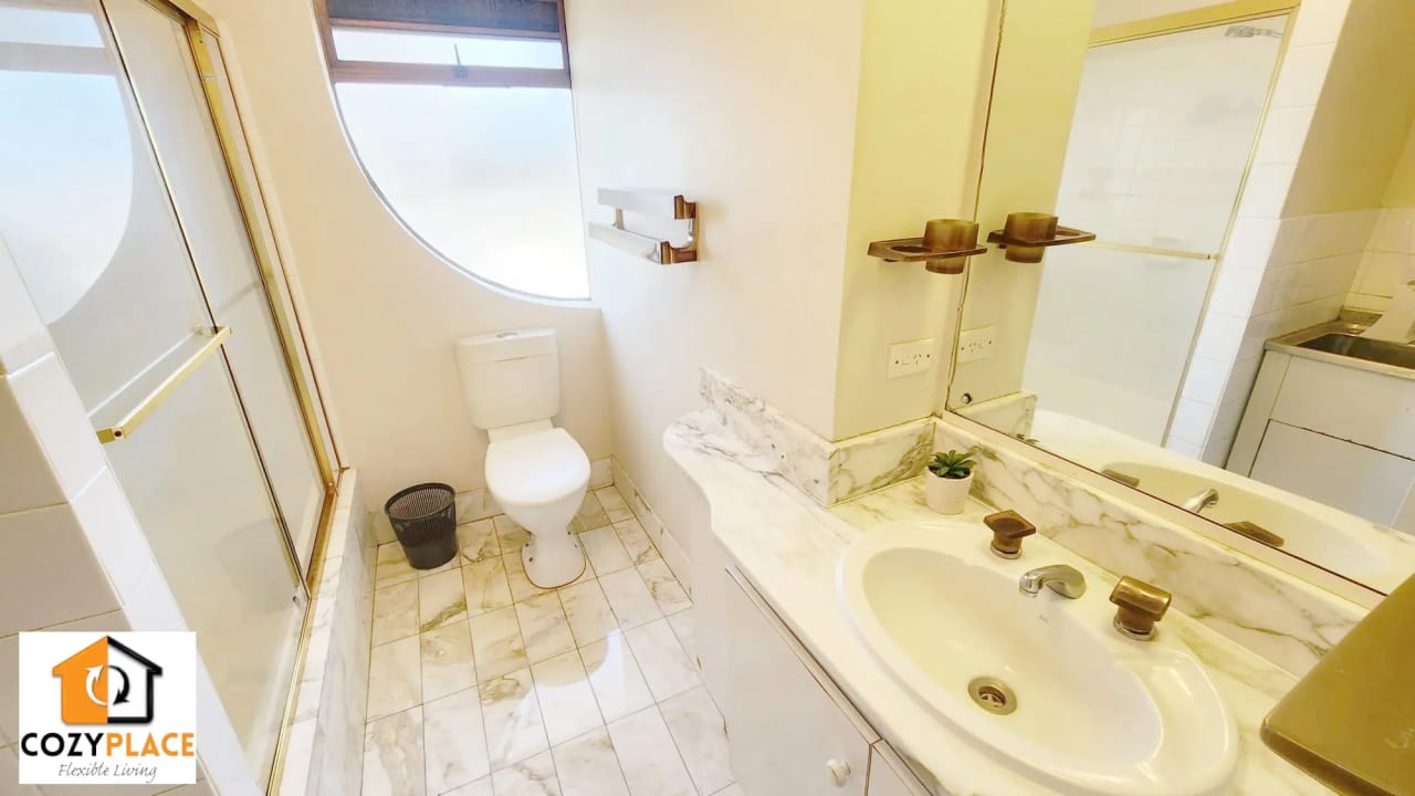Furnished room with own bathroom