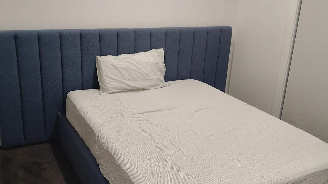 Furnished room with own bathroom