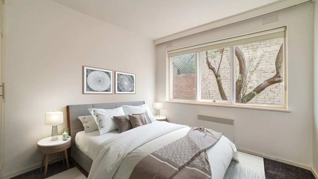 Furnished room in a flatshare