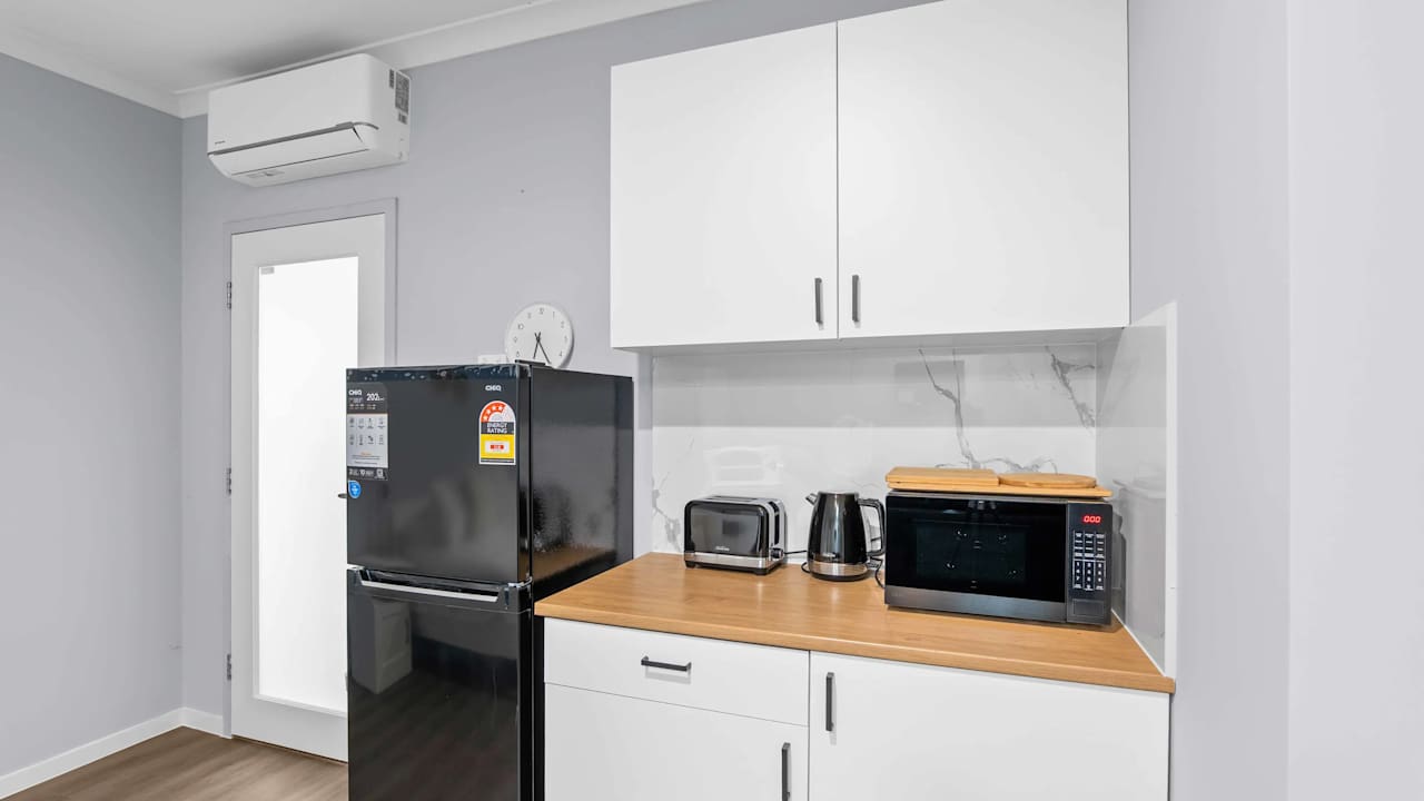 Furnished room with ensuite in a share house