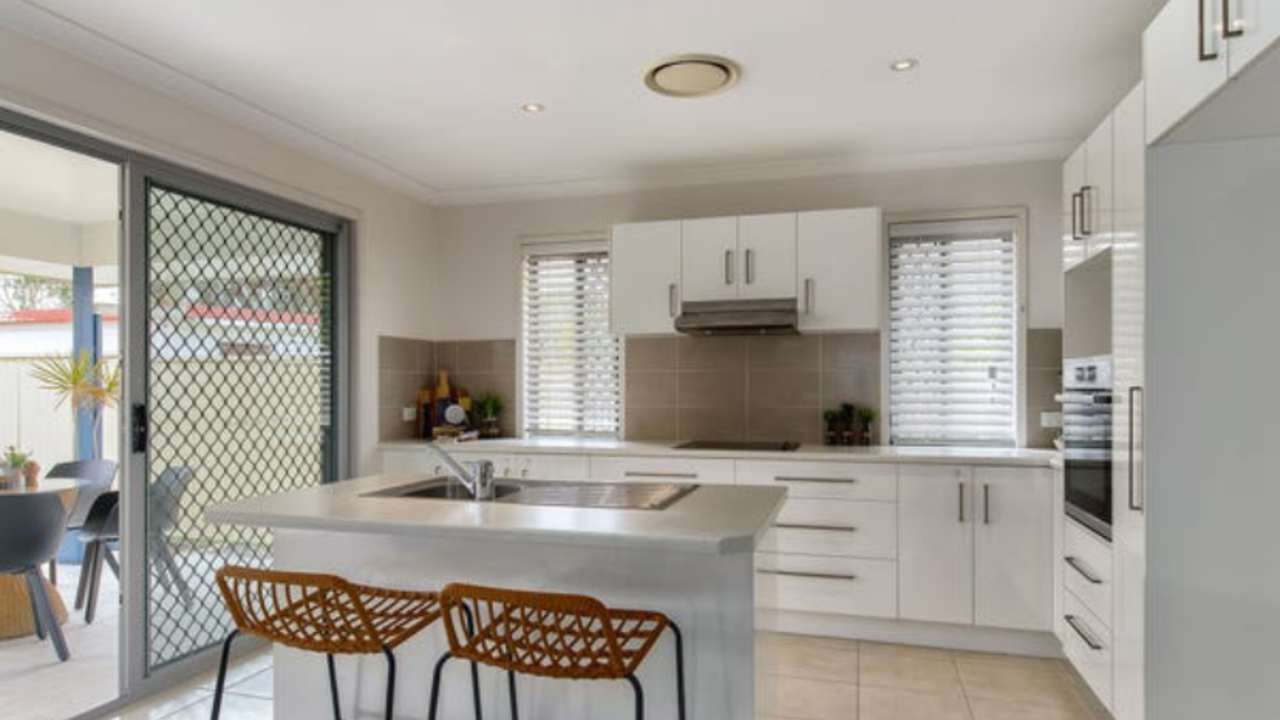 Unfurnished room with ensuite in a share house