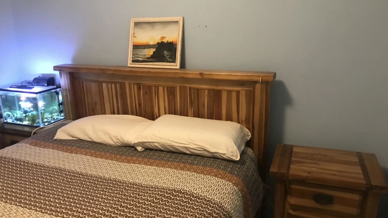 Room in a share house