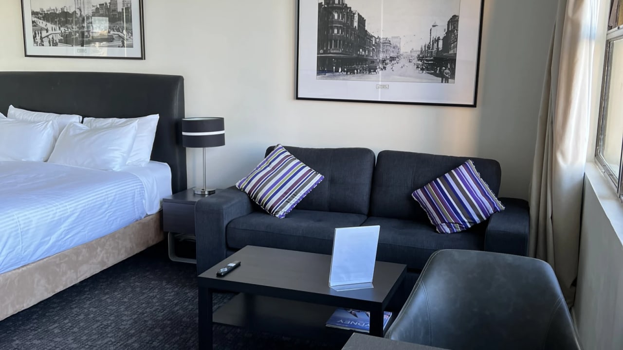 Furnished room studio flat for rent