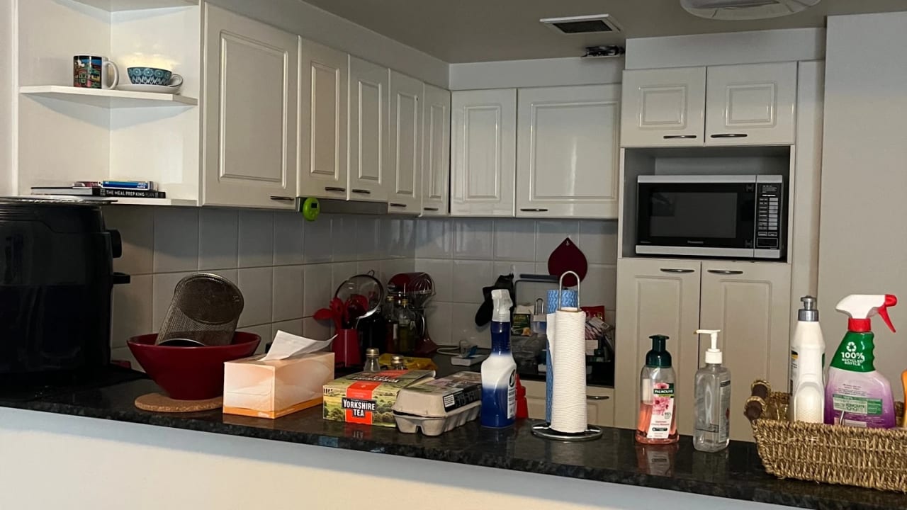 Furnished room with ensuite in a flatshare